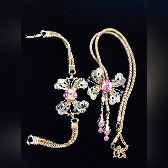 1940's 50's Coro Gold Plated Rhinestone Set Butterfly Floral